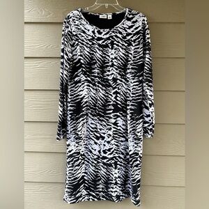 Cato Fashion Long Sleeve White Black Sheath Dresss Size M
